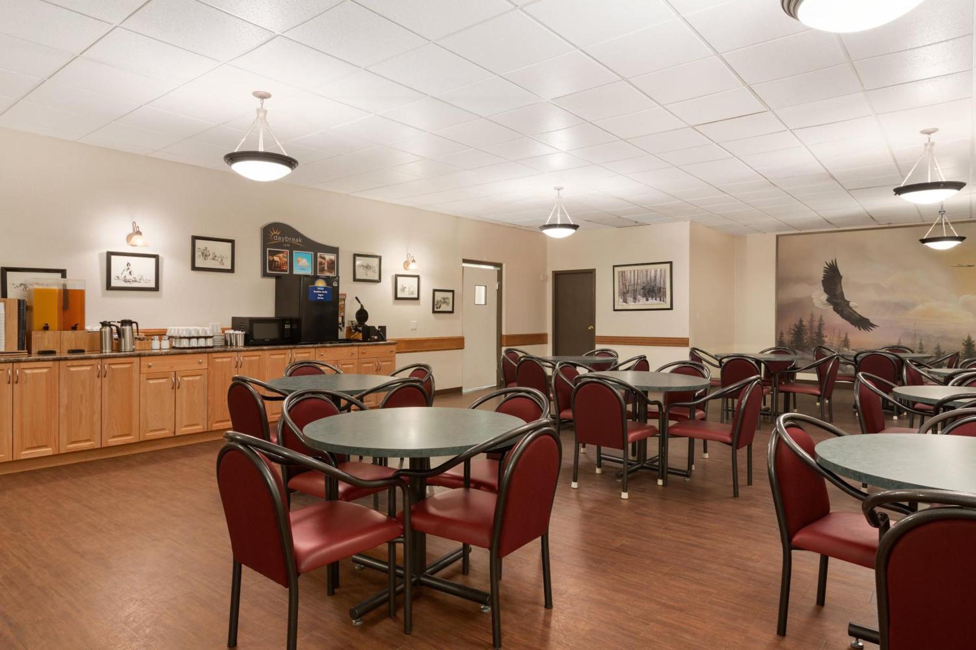 High Prairie Inn מראה חיצוני תמונה