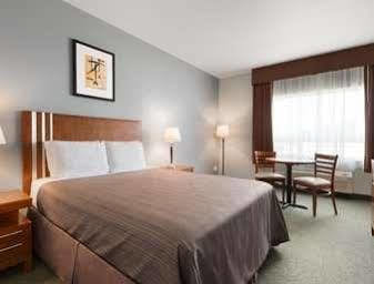 High Prairie Inn מראה חיצוני תמונה